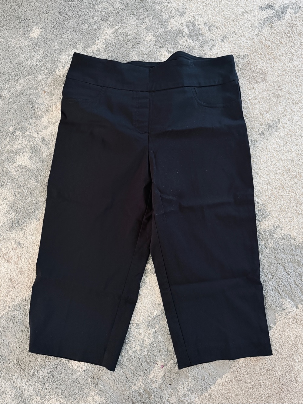 Ruby Rd. Black Pull-On Capri Pants
